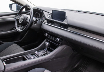 Подержанный автомобиль Mazda 6 Sedan 2019 года (10 фото)
