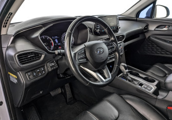 Подержанный автомобиль Hyundai Santa Fe 2019 года (15 фото)