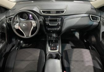 Подержанный автомобиль Nissan X-Trail 2018 года (9 фото)