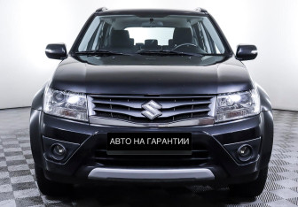 Подержанный автомобиль Suzuki Grand Vitara 2014 года (2 фото)