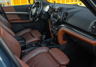 Подержанный автомобиль MINI Countryman 2020 года (7 фото)