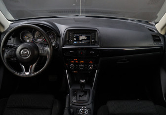 Подержанный автомобиль Mazda CX-5 2012 года (9 фото)