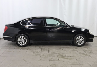 Подержанный автомобиль Nissan Teana 2007 года (7 фото)