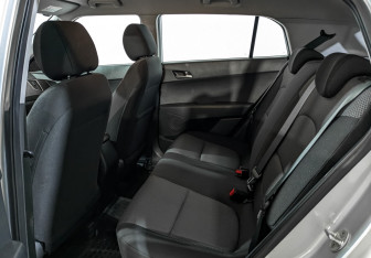 Подержанный автомобиль Hyundai Creta 2019 года (18 фото)