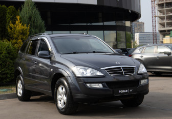Подержанный автомобиль SsangYong Kyron 2009 года (2 фото)