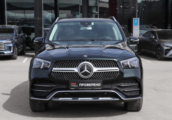 Подержанный автомобиль Mercedes-Benz GLE 2019 года (2 фото)