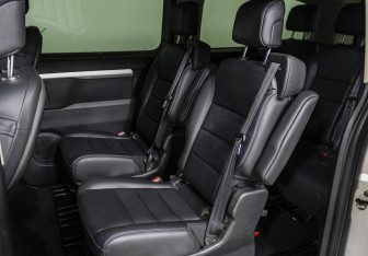 Подержанный автомобиль Citroen SpaceTourer 2018 года (16 фото)