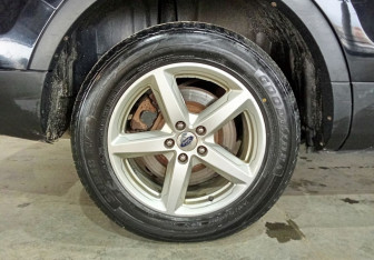 Подержанный автомобиль Ford Explorer 2017 года (19 фото)