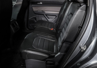 Подержанный автомобиль Volkswagen Teramont 2021 года (10 фото)