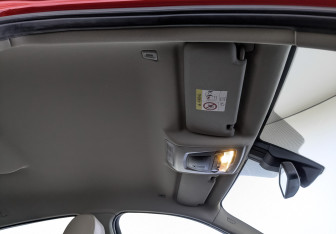 Подержанный автомобиль BMW X4 2018 года (23 фото)