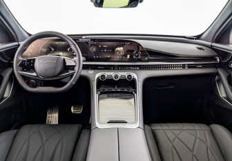 Новый Exeed RX 2025 (10 фото)