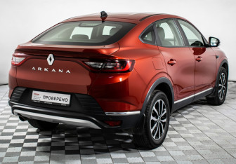 Подержанный автомобиль Renault Arkana 2021 года (5 фото)