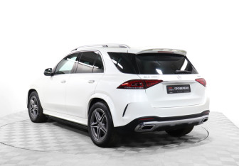 Подержанный автомобиль Mercedes-Benz GLE 2019 года (7 фото)