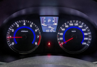 Подержанный автомобиль Hyundai Solaris Sedan 2016 года (16 фото)