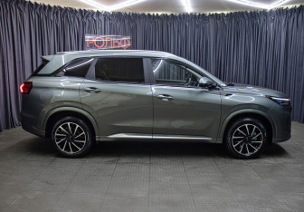 Подержанный автомобиль Evolute i-SPACE 2024 года (4 фото)