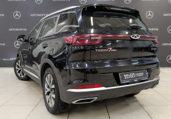 Подержанный автомобиль Chery Tiggo 7 Pro 2022 года (7 фото)