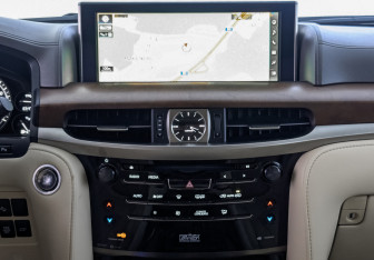 Подержанный автомобиль Lexus LX 2020 года (17 фото)