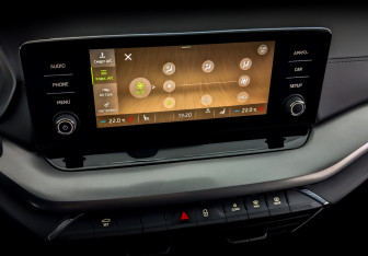 Подержанный автомобиль Skoda Octavia Liftback 2021 года (25 фото)