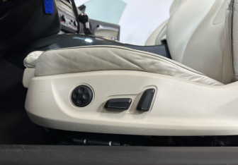 Подержанный автомобиль Audi RS 5 Coupe 2010 года (19 фото)