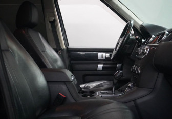 Подержанный автомобиль Land Rover Discovery 2012 года (11 фото)