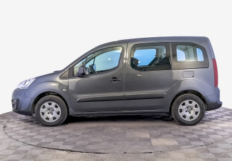 Подержанный автомобиль Peugeot Partner 2021 года (8 фото)