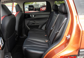 Подержанный автомобиль Haval H3 2025 года (8 фото)