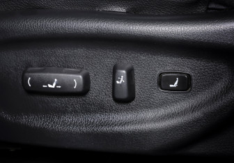 Подержанный автомобиль Kia Sorento 2013 года (16 фото)