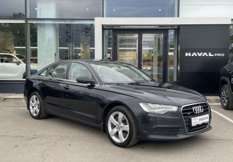 Подержанный автомобиль Audi A6 Sedan 2011 года (3 фото)