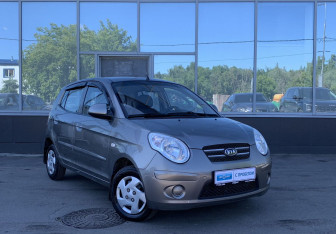 Подержанный автомобиль Kia Picanto 2009 года (3 фото)
