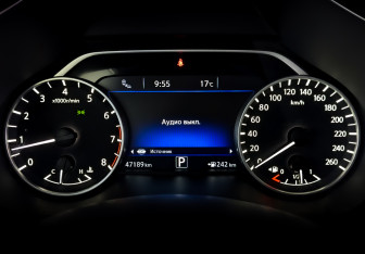 Подержанный автомобиль Nissan Murano Suv 2021 года (13 фото)