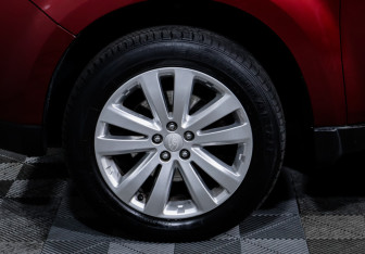 Подержанный автомобиль Subaru Forester Suv 2011 года (15 фото)