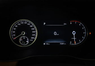 Подержанный автомобиль Genesis G70 2021 года (16 фото)