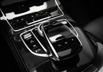 Подержанный автомобиль Mercedes-Benz GLC Coupe 2018 года (20 фото)