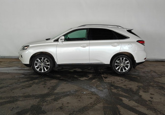 Подержанный автомобиль Lexus RX 2014 года (8 фото)