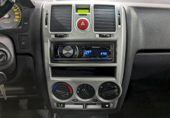 Подержанный автомобиль Hyundai Getz 2008 года (23 фото)