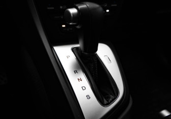 Подержанный автомобиль Honda Civic Hatchback 2013 года (18 фото)