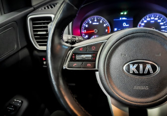 Подержанный автомобиль Kia Sportage 2019 года (28 фото)