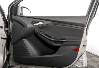 Подержанный автомобиль Ford Focus Wagon 2017 года (20 фото)