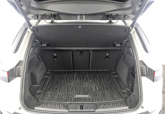 Подержанный автомобиль Land Rover Range Rover Evoque 2021 года (10 фото)