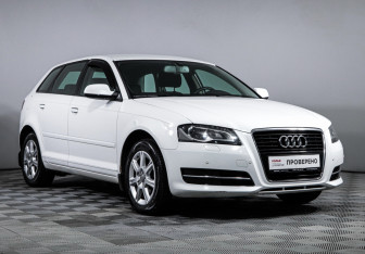 Подержанный автомобиль Audi A3 Hatchback 2012 года (3 фото)