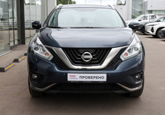 Подержанный автомобиль Nissan Murano Suv 2020 года (2 фото)