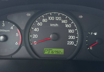 Подержанный автомобиль Hyundai Grand Starex 2010 года (13 фото)