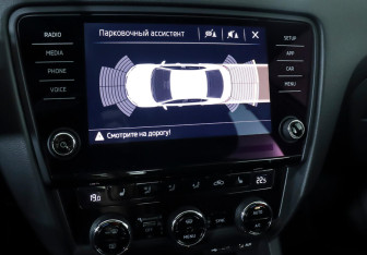 Подержанный автомобиль Skoda Octavia Liftback 2017 года (13 фото)