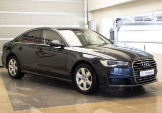 Подержанный автомобиль Audi A6 Sedan 2016 года (3 фото)