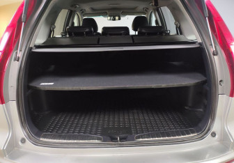 Подержанный автомобиль Honda CR-V 2010 года (13 фото)