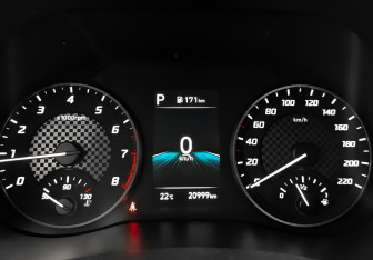 Подержанный автомобиль Hyundai Solaris Sedan 2021 года (16 фото)