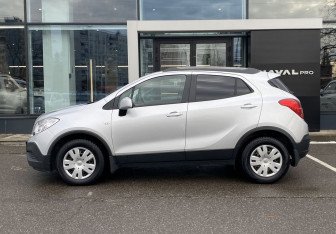 Подержанный автомобиль Opel Mokka 2014 года (8 фото)