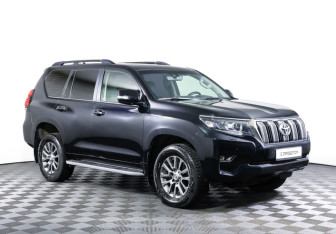 Подержанный автомобиль Toyota Land Cruiser Prado 2017 года (3 фото)