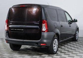 Подержанный автомобиль LADA (ВАЗ) Largus Wagon 2019 года (3 фото)