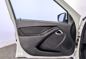 Подержанный автомобиль LADA (ВАЗ) Granta Sedan 2023 года (19 фото)